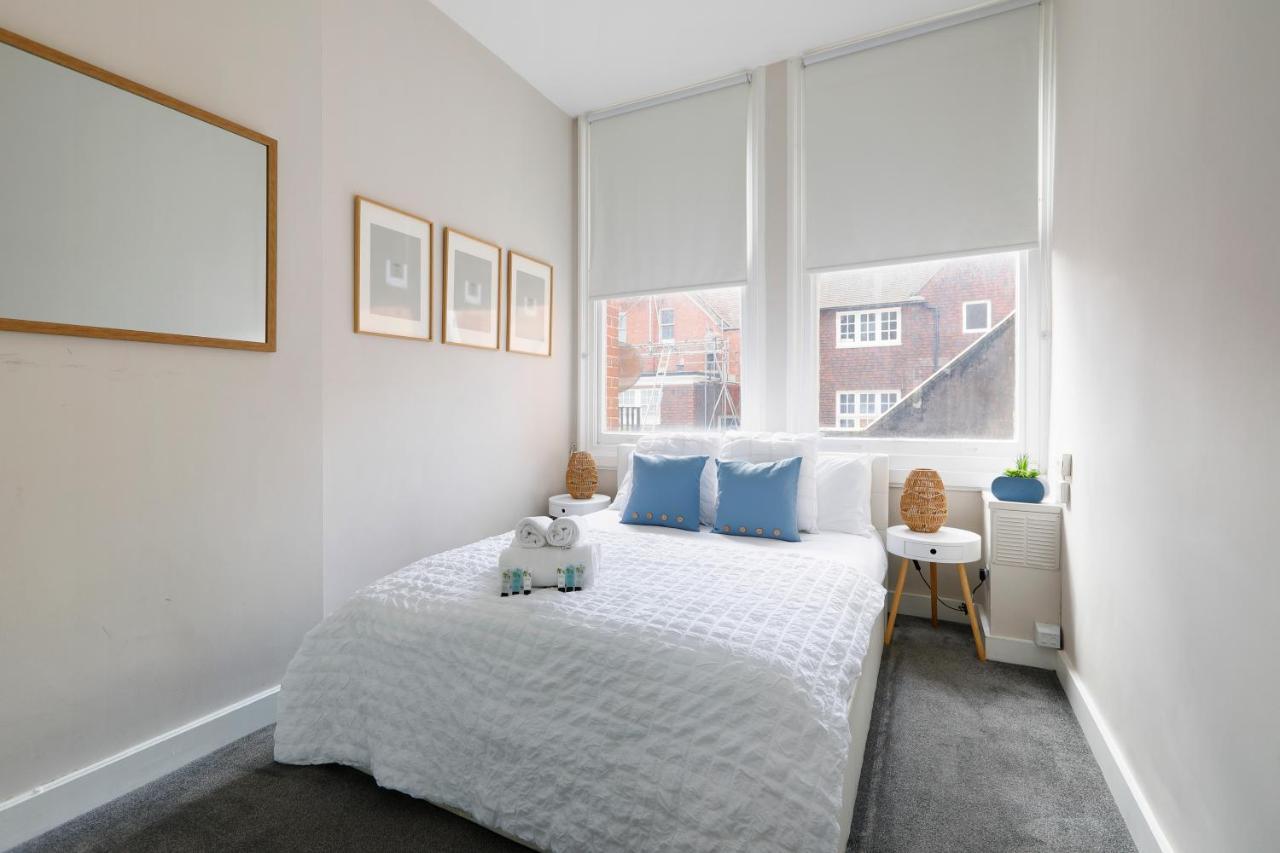 Great 2 Bedroom Apt By The Beach And Town Brighton Екстериор снимка